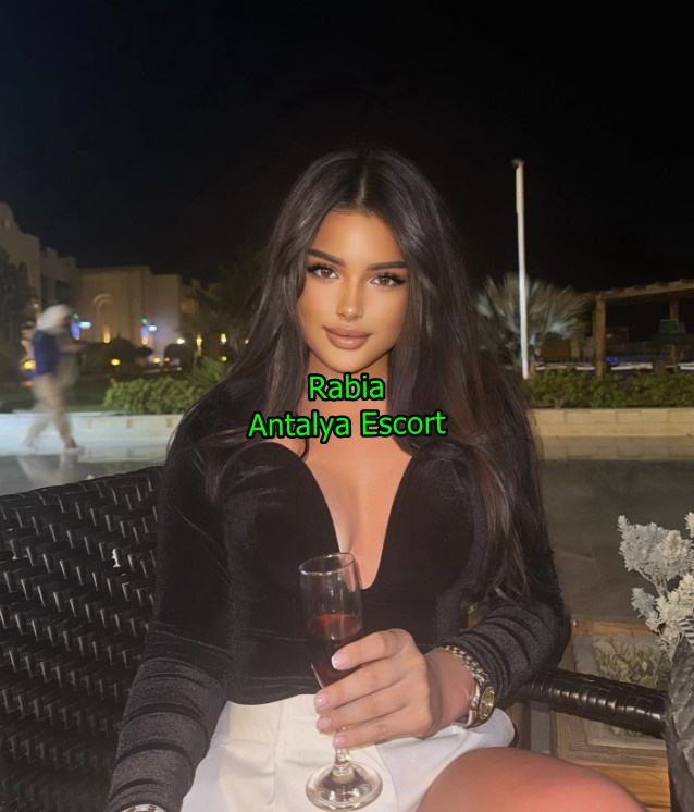 antalyaescortrabia-3 Antalya Escort Rabia Enerji Dolu, Bakımlı ve Unutulmaz